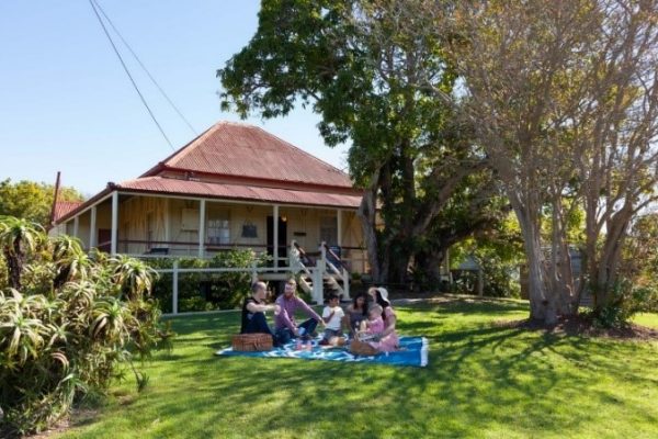 Image_Friends having picnic at Mayes Cottage